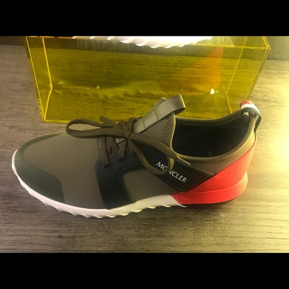 MONCLER EMILIAN SNEAKERS BRAND NEW - Picture 2 of 5